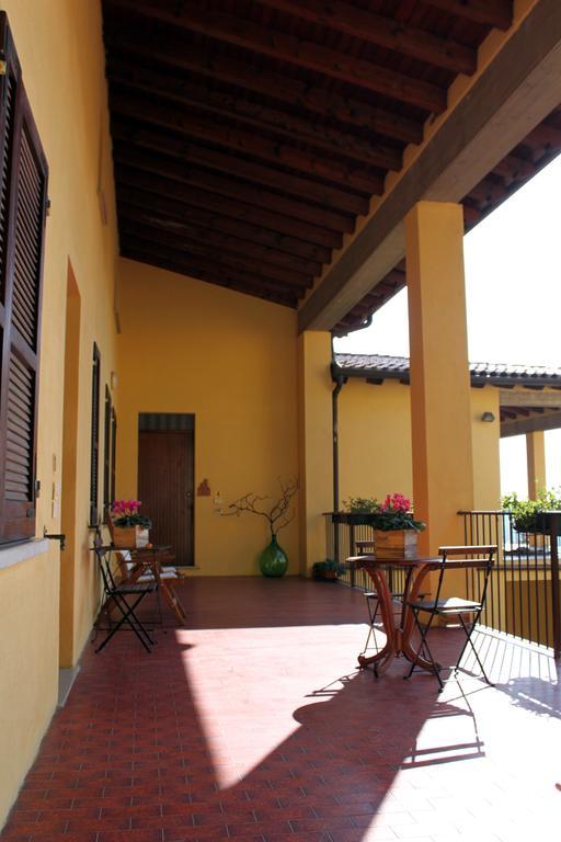 Tenuta Margherita Hostal Saló Exterior foto